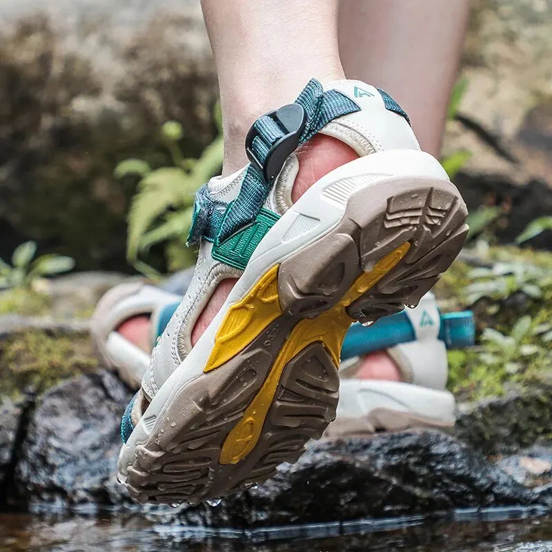 Sandália Feminina Respirável de Escaladas e Trilhas