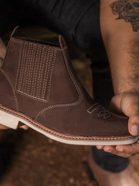 Botina Masculina Fazenda em Couro Marrom